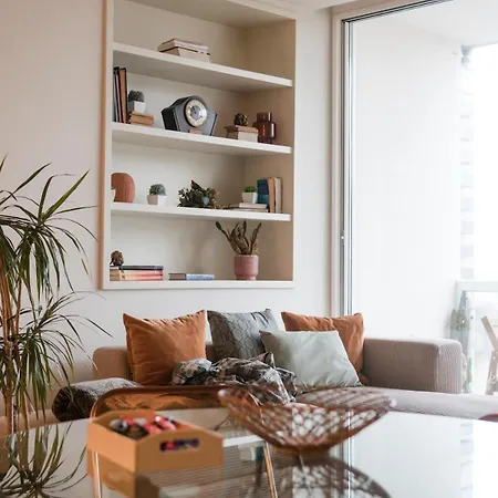 Apartment - With Ac, Parking And Balcony Porto