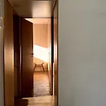 Apartamento - With Ac, Parking And Balcony *